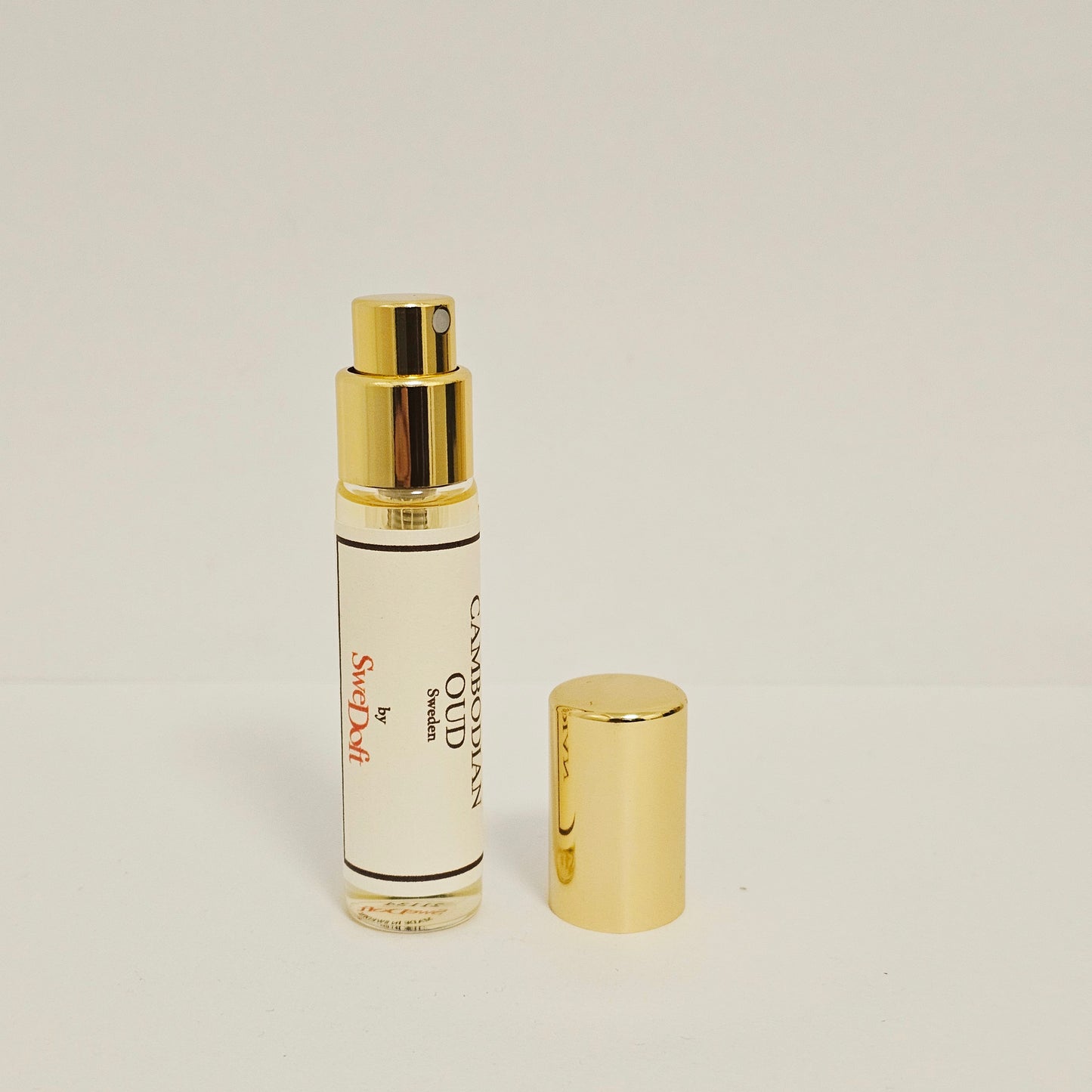 SweDoft – Cambodian Oud Parfum 10ml Travel Spray -Unisex